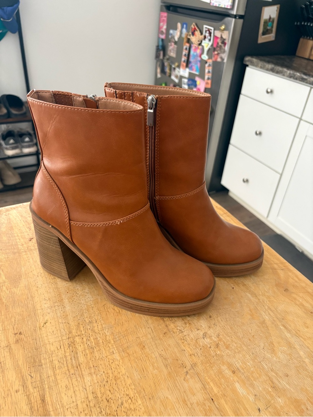 Women's Tan Block Heel Ankle Boots